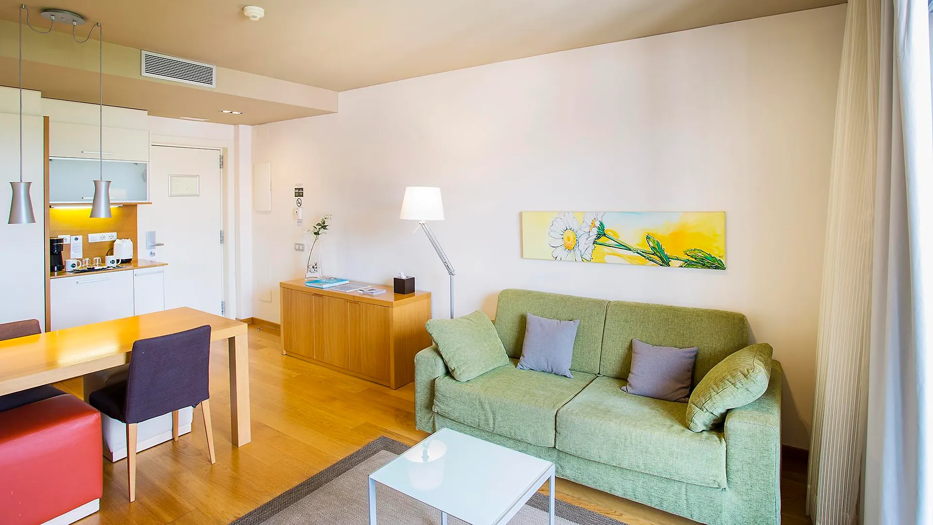 Qgat Restaurant Events & Hotel Sant Cugat del Vallès