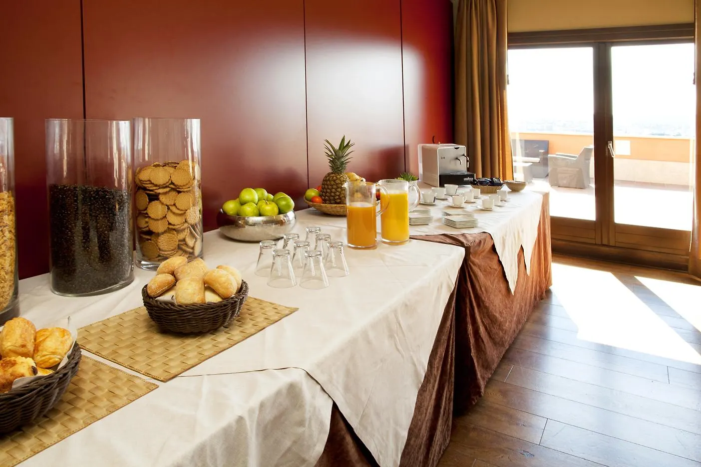 Qgat Restaurant Events & Hotel Sant Cugat del Valles