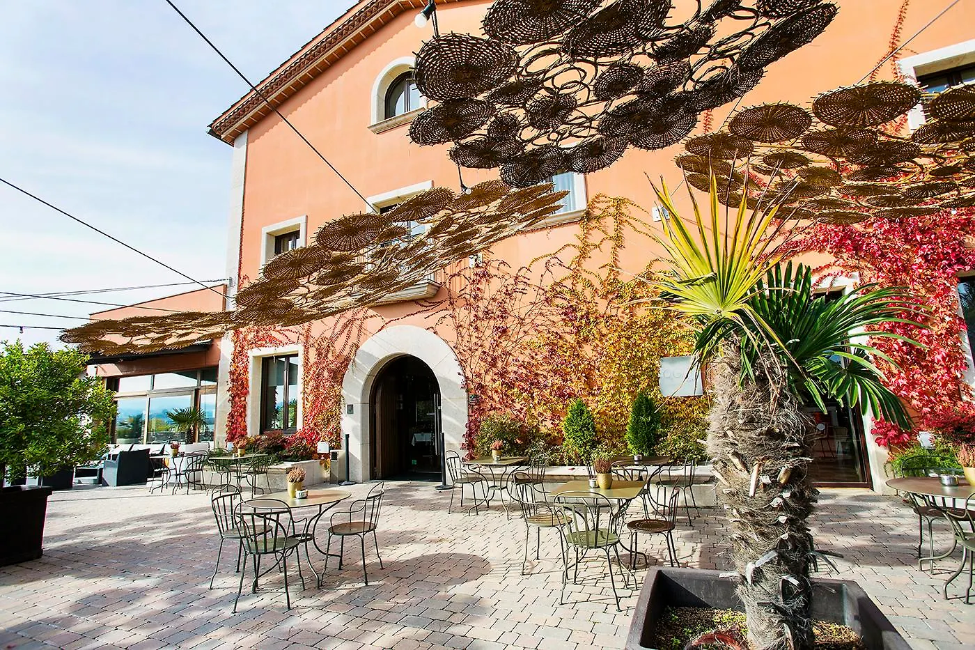 Qgat Restaurant Events & Hotel Sant Cugat del Valles