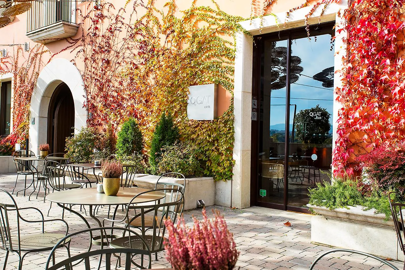 Qgat Restaurant Events & Hotel Sant Cugat del Valles